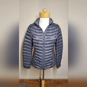 32 Degrees Small Heat Light Weight Puffer Quilted Gray Jacket With Zipper Pocket
